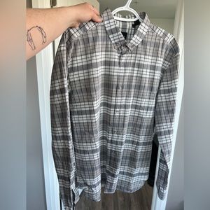 Men’s Hugo Boss button up shirt